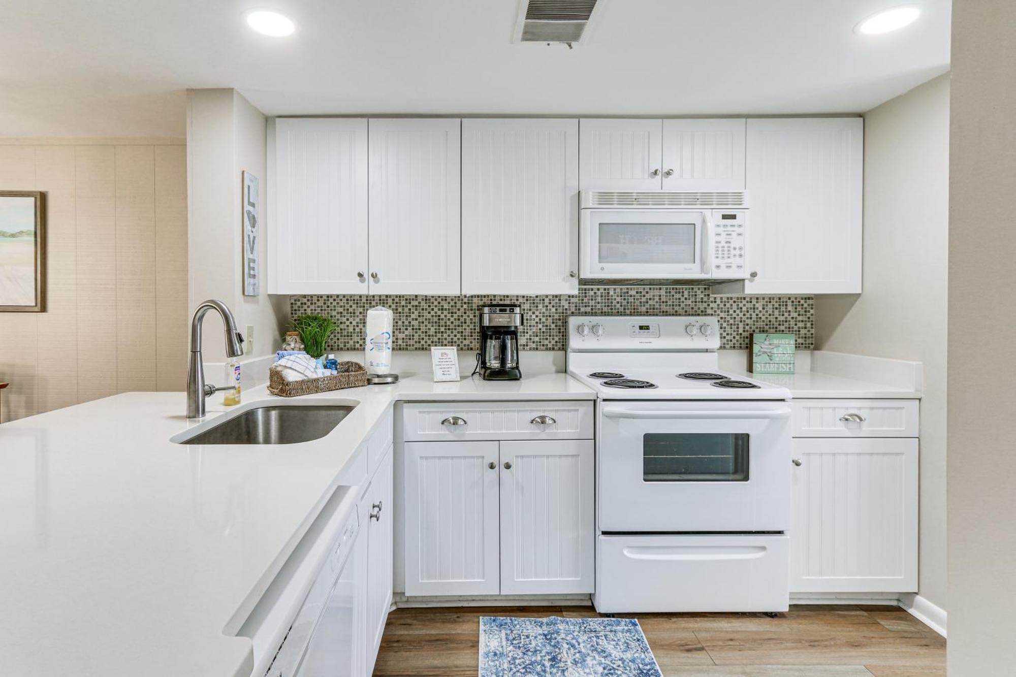 Hilton Head Condo Walk To Coligny Beach And Plaza! Хилтон-Хед-Айленд Экстерьер фото